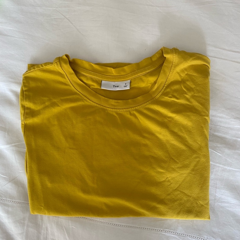 Aritzia TNA Yellow T-shirt